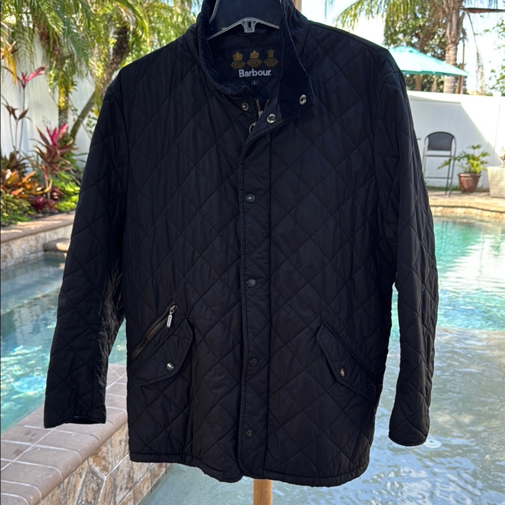 Barbour men’s jacket size Large. Black. EUC